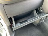 小物などを便利な収納スペースがたくさん用意されています!