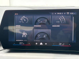 BMW/MINIを熟知したメカニックによる100項目の点検・整備を行います。不具合箇所、交換時期に達している部品に関しましては、全て当社負担で交換してからのご納車となります。