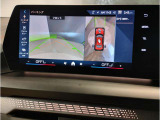 【バックモニター】&rdquo;R&rdquo;レンジにシフトチェンジして頂くとバックカメラとセンサーが起動し駐停車時の運転をサポートします。