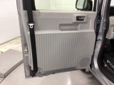 開口部が広いため、荷物を抱えた状態での乗り入れも楽に行えます。