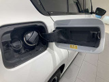 地域最大級の展示台数!お気に入りのお車があれば、ぜひステアリングを手にしてください。稀少モデルも鋭意取り揃え、幅広いニーズにお応えいたします。スタッフ一同皆様のご来店を、心よりお待ち申し上げます。
