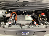 「N-VAN e:」は、電気の力で広がる新しい暮らしのかたちです。アウトドアや災害時には電源としても活躍。もしもの時も、いつもの日常も、この一台がしっかり支えてくれます。