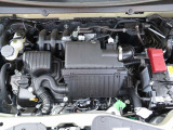 エンジンルームもきれいな状態です。ぜひ現車をご確認ください。