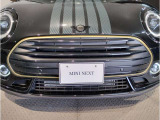 ミニ独特のゴーカートフィーリングと呼ばれる軽快なハンドリングはAT車、MT車のどちらでも楽しめます。