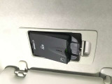 ETCが装着されています。再セットアップ後高速道路の料金所をノンストップで通過できて大変便利です。