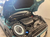 正規認定中古車 全国正規ディーラー保証付/1年・走行距離無制限 シートヒーター アクティブクルーズコントロール ワイヤレス充電 アイドリングストップ Apple Carplay ワンオーナー バックカメラ