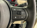 先進の安全運転支援システム、HondaSENSINGのスイッチ類。