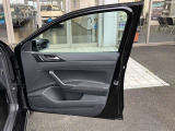 足がよく擦れることが多い内張部分ですが、綺麗に保たれておりコンディションは良好です♪使用による目立つキズもほとんどありません。店頭で現車をご確認くださいませ!