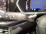 車線変更時に便利な二段階式ウィンカースイッチです!