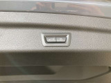 正規認定中古車 全国正規ディーラー保証付/2年・走行距離無制限 トップビューカメラ シートヒーター オートトランク アルミホイール ハーフレザーシート アップルカープレイ ステアリングヒーター