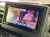 停車時にテレビ視聴を楽しめます。お子様連れのご家族にも最適で、移動時間を有効活用できます。