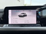 Volkswagen純正のナビゲーションです!少ない動作で必要な情報をご確認可能です!スマートフォンとも連携可能です!