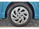 タイヤサイズは185/60R15です。