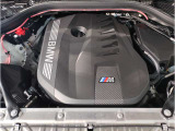 【BMWクリーンディーゼル】市場をリードするディーゼルエンジン。低回転ステージ専用ターボが走り出しから効果的に過給を行いスムーズな発進加速や低燃費を実現。ディーゼルの常識を超えたスポーティな走りを!