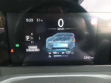 視認性の良いメーターパネル☆カラーディスプレイには運転をサポートするさまざまな情報を表示します☆