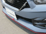 スカイラインの伝統と、NISMOの空力との融合が醸し出す美学。