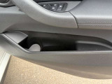 当社の納車前点検・サービスの内容は、車検点検・法定12ヶ月定期点検・油脂類の点検及び交換・バッテリーの点検及び交換等を行い、良好な状態にてご納車させていただきます。