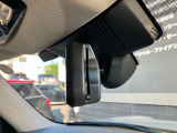 ルームミラー内臓ITSスポット対応ETC2.0車載器。