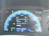 レーダークルーズコントロール付いてます! 高速道路等の運転にとっても便利ですよ!!