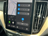 フロントシートヒーターに加え、ベンチレーション機能、ステアリングホイールヒーターも装備。