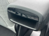 前席と後席にそれぞれ計4個の充電用USB Type-Cポートが設置されています。