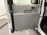 開口部が広いため、荷物を抱えた状態での乗り入れも楽に行えます。