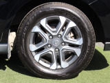 純正のアルミホイールが足元を飾ります!タイヤサイズは185/65R15になります。