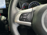ステアリングスイッチ装備!運転しながら手元でオーディオの操作などができます。