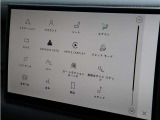 新しく生まれ変わったインフォテイメントシステム「Pivi Pro」を搭載します。AppleCarPlay / Android Auto接続にも対応。より直感的でスマートな操作が可能となります。