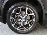 BMWならではの卓越した走りを支えるホイールと足回りです!