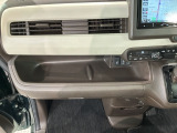 豊富に在庫を取り揃えています。 軽自動車からミニバン、セダン、SUV、話題のハイブリッド車などなど続々入荷中です!