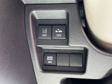 [車線逸脱抑制&デュアルセンサーブレーキ&スライドドア電源]各操作が運転席左側にて可能です。