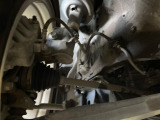 お車を安心してお乗りいただく為には、足回りの定期点検が欠かせません。サービスサポート(有償保証)では無料点検もご提供しており、安心のカーライフをお過ごしいただけるサポート体制が整っています。