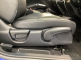 車が大好きなスタッフが心をこめて接客いたします。お客様一人一人のお車に対する思いや気持ちをうかがい、充実した時間が過ごせるよう努めます。