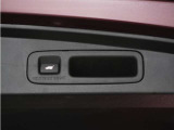 ◆パワーテールゲート◆キーや運転席のボタン、ハンズフリー機能など多彩なアクセスで自動開閉できます。