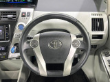 【純正革巻きステアリング】上質な革を使用することで、手にしっかり馴染みとても運転しやすいハンドルです♪