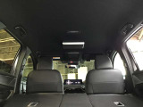 天井も綺麗です☆私は中古車を見るときに天井を良く見るようにしています☆ここが綺麗な車は車内が綺麗なことが多いです☆