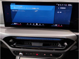 純正HDDナビです。とても使いやすく、Bluetooth&USBオーディオインターフェイスで、電話も音楽も楽しめます。