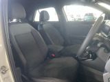 BlackStyle専用のシートとなります、乗り心地を固く感じられるかもしれませんが、長距離運転も疲れしらずです。