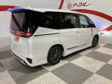 スーパーアップル青森店、スーパーアップル弘前店を展開し、総台数200台越のお車を取り揃えてお待ちしております!アップルのネットワークを利用し全国からお車を探すことも可能です☆是非ご相談ください!