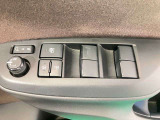 パワーウィンドウ付き☆運転席で全部の窓を開閉することが可能!!快適にドライブをお楽しみいただけます☆