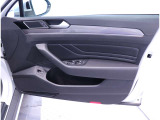 認定中古車は1年間、走行距離は無制限の保証が付いております。