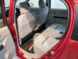より多くの一般の方へ車を届けれればと思っておりますので同業者様への販売は極力控えさせて頂いております。ご了承下さい。