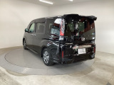 豊富に在庫を取り揃えています!軽自動車からミニバン、セダン、SUV、話題のハイブリッド車など続々入荷しております♪