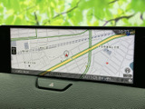 高精細な地図表示で、スムーズなナビゲーションを実現。最新の交通情報も反映し、安全運転をサポートします。目的地への道案内も安心です。
