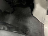 前後ともラバーマットが敷いてあります!