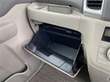 当店のお車をご覧いただきましてありがとうございます。お車についてのご質問やお見積りのご依頼、ご購入にあたってのご相談などは無料電話(0078-6002-312860)にお気軽にお問い合わせ下さい!