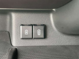 操作のしやすさが分かるスイッチ類。装備有無と配置、文字消えや使用感までチェックできます。
