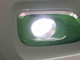 悪天候時に視界確保するLEDフォグランプが標準装備 !(^^)!