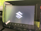 【メーカー純正ナビ】インテリアに溶け込むスタイリッシュな「専用設計」メーカーナビを装備♪視認性や操作性など基本性能にも優れ、より上質なカーライフをお楽しみいただけます。
